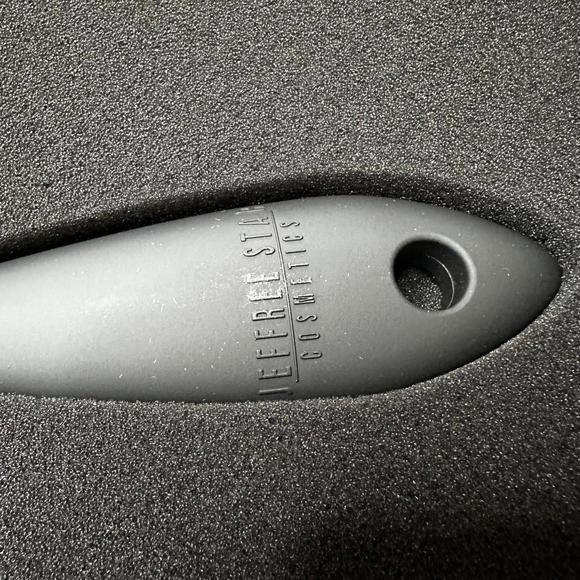 NIB Jeffree Star Limited Edition Halloween Spider Web Hand Mirror OS - Picture 6 of 8